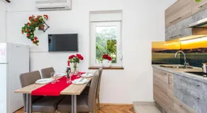 Apartments Lucija - Image 5