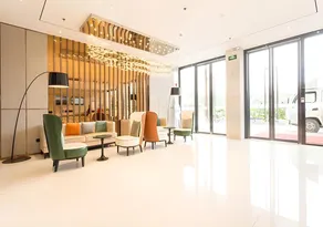 City Comfort Inn Qinzhou Port District Central Square - Image 4