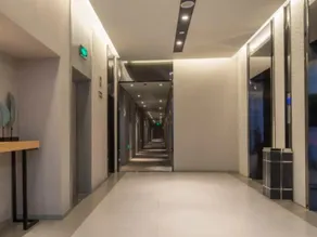 Home Inn Selected Shenzhen Airport - Image 5