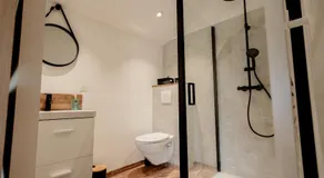 Love Room Vendée avec JACUZZI privatif - Image 4