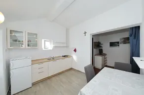 House Antun - Image 5