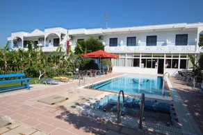 Garden Hotel - Image 4