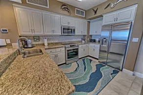 Unit 0606 2 Bedroom Condo by RedAwning - Image 3