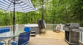 Camp Conway Hot Tub AC New Kitchen Deck - Image 5