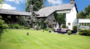 Walker Ground Manor - Image 5