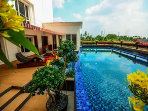 The Sahira Hotel - Image 4