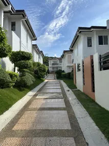 Tagaytay Hampton Villa - Image 4