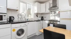 JOIVY Charming flat in West Brompton - Image 4