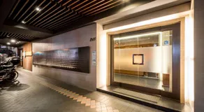 Royal Garden Hotel - Image 3