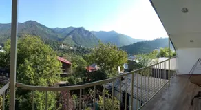 Akaki's Guesthouse - Image 4