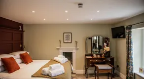 The Heathcock Boutique Hotel - Room 1 - Image 2