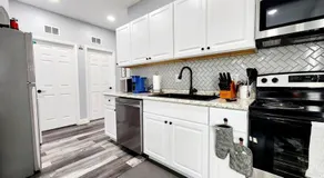 Green Roof House - Image 3