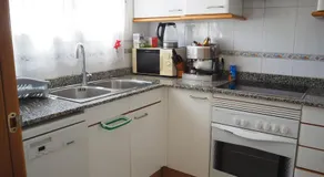 Casa en l'Estartit, piscina, jardín comunitario - Image 4