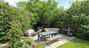 Railway Junction cottages - Image 4