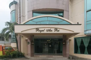Royal Am Rei Hotel by RedDoorz - Image 5