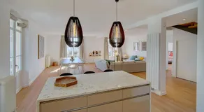 Upstays - Magnificent 180m duplex apartment - Image 3