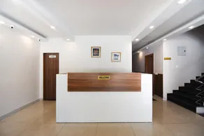 Hotel yours pacific - Image 2
