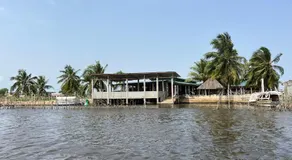 Hotel Germain - Ganvié Holiday Resort - Image 4