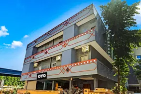 Hotel O Lavish Stay - Image 5