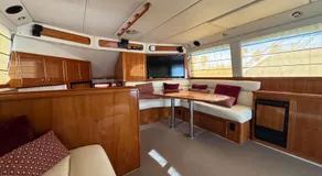 Private Yacht Walk to beach and Centro Relax - Image 2