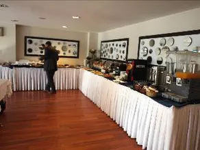 Sun Inn Hotel - Image 2
