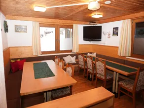 Group Holiday Home in Hippach with dreamy views - Image 5