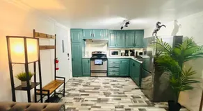 Linda inn - Entire Unit- Sleep 3- Sherbrooke - Image 4