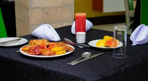 Hillpark Hotel - Image 4