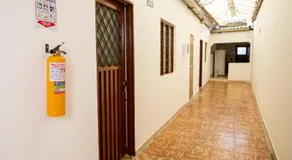 KOMODO Alojamiento - hostal autoservicio, ubicado cerca al centro - baño privado, wifi , cama 2x2, agua caliente y cocina comunitaria - Image 5