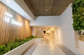 Hi Season Hotel - Image 5