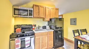Equestrian House Suites - Image 4