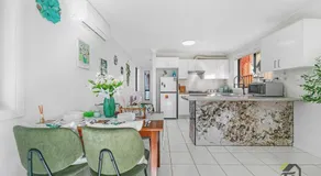 Sunny and Vibrant Home - Image 3