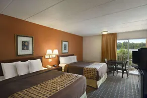 Days Inn by Wyndham Birmingham AL - Image 2