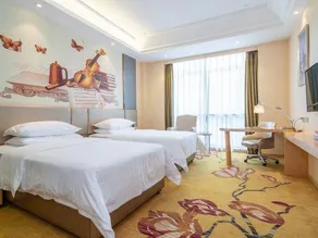 Vienna Hotel Fuzhou Changle Zhenghe Metro Station - Image 4