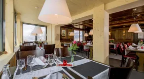 Sporthotel Walliserhof - Image 2