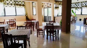 Ilion Hotel - Image 3