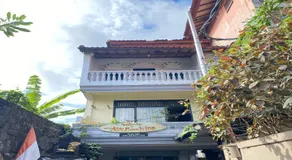 Hotel Near Beach Ayu inn Kuta - Image 5