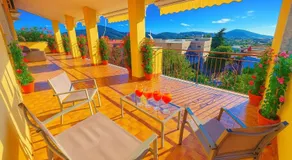 Home & Garden - Image 3