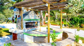 Pelagos Beachfront - Image 5