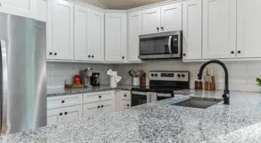 Quaint Cottage & Family Friendly Retreat - Image 4