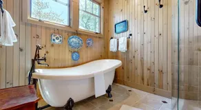 Chic Highlands Cabin - Image 4