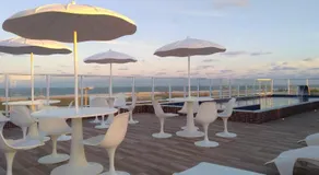 Simas Praia Hotel - Image 3
