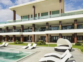 Under the Stars Luxury Apartment - Image 2