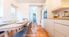 Modern 3-Bedroom Retreat Near Newport - Sleeps 7 - Parking - Image 3