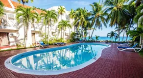 Idyllic Beachfront Condo - Image 3
