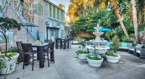 Best Location 7BR Next to French Quarter! Book NOW! - Image 2