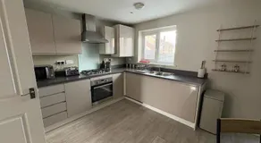 MpaNjus - Double Rooms, Shared House - Image 4