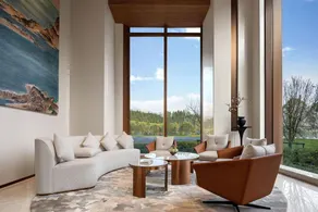 THREE GORGES HOTEL - Image 2