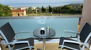 Ionion Hotel - Image 4