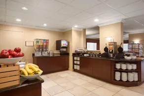 Wingate by Wyndham Jacksonville FL - Image 5